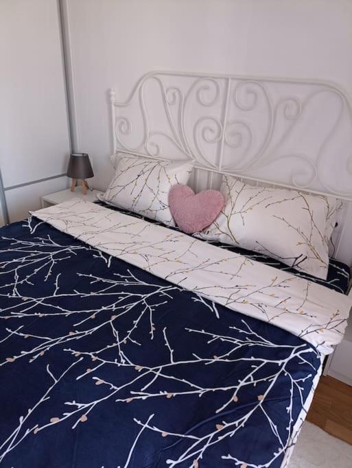 Lovely Apartment - Ljupki Stan พอดโกริกา ภายนอก รูปภาพ